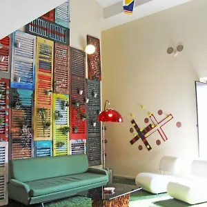 Urban Pop 2 Bed and Breakfast Κατάνια